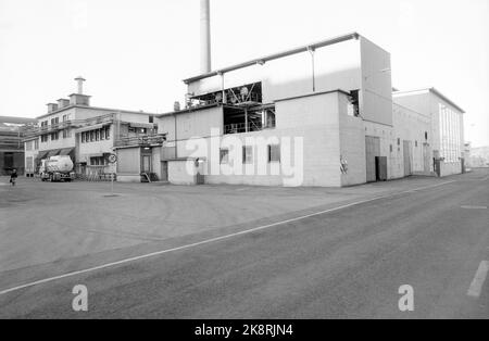 Oslo 19871110: Klorgassfabrikken - Norsk Hydro Porsgrunn, fotografata il 10 novembre 1987. Verranno avviati i lavori per tracciare la portata dell'inquinamento da mercurio che è avvenuto in fabbrica. Foto: Eystein Hanssen / NTB / NTB Foto Stock