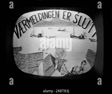 Oslo 19580413 inizia la prima settimana di prove regolari in televisione dalla NRK. Qui il tempo melide è finito, proclamare uno schermo poster. (Schermo televisivo fotografato). Foto: Børretzen / corrente / NTB Foto Stock