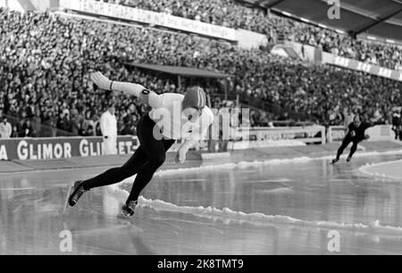 Gothenburg, Svezia 19680225 la Coppa del mondo sui pattini, uomini veloci allo stadio Nya Ullevi di Gothenburg, per stand pieni. Qui l'olandese Ard Schenk in azione. Era il numero 3 in generale. Foto: Storløkken / corrente / NTB Foto Stock