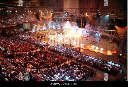 Oslo. Concorso di canzoni Eurovision 1996 in Norvegia - eurosong. Dalla finale di Eurosong a Oslo Spectrum oggi. Ecco una panoramica con la fase di Spectrum. Foto: Cornelius Poppe Foto Stock