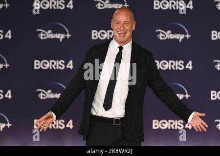 Roma, Italia. 24th Ott 2022. Roma, Italia - 24 ottobre: Pietro Sermonti partecipa al Red Carpet di 'Boris 4' durante il 17th° Festival del Cinema di Roma all'Auditorium Parco della Musica, il 24 ottobre 2022 a Roma. Credit: Independent Photo Agency/Alamy Live News Foto Stock