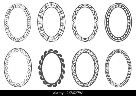Set di telai ovali con chiave greca. Bordi del cerchio con ornamenti del meandro. Ellisse disegni antichi. Vettore Illustrazione Vettoriale