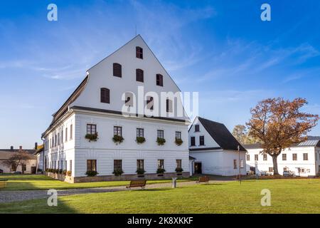 Ruční papírna, Muzeum papíru, Velké Losiny, okres Šumperk, Hrubý Jeseník, Česká republika / carta fatta a mano mill, Museo della carta, Sumperk regione, Hrub Foto Stock