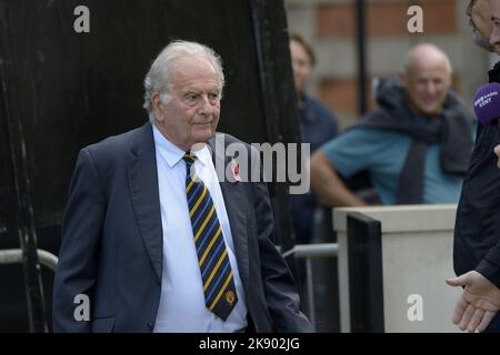 Sir Roger Gale MP (con: North Thanet) a Westminster, il giorno in cui Rishi Sunak divenne leader del partito conservatore. 24th ottobre 2022 Foto Stock