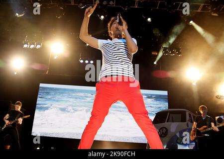 Una direzione che si esibisce al Bournemouth International Centre, Bournemouth, Regno Unito. 03 gennaio 2012. Credito: Alamy/Charlie Raven Foto Stock