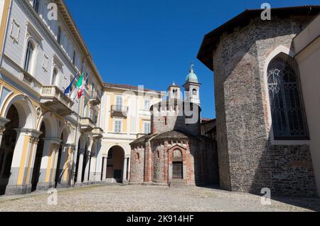 Biella - Battistero di San Giovanni Battista - Piazza Duomo Foto Stock