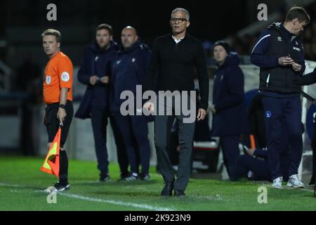 Hartlepool United Interim manager Keith Curle durante la partita della Sky Bet League 2 tra Hartlepool United e Salford City a Victoria Park, Hartlepool, martedì 25th ottobre 2022. (Credit: Marco Fletcher | NOTIZIE MI) Credit: NOTIZIE MI & Sport /Alamy Live News Foto Stock