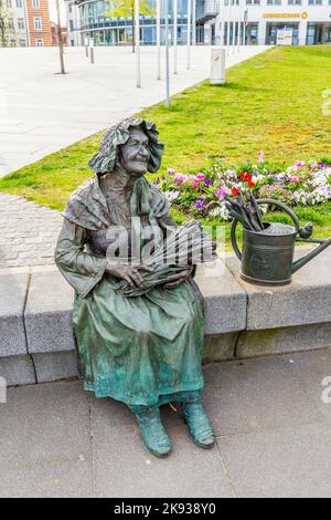 SCHWERIN, GERMANIA - 12 APRILE: memoriale per Martha Klingberg il 12 aprile 2014 a Schwerin, Germania. Martha Klingberg ha raccolto 17 firme per procl Foto Stock