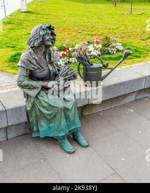 SCHWERIN, GERMANIA - 12 APRILE: memoriale per Martha Klingberg il 12 aprile 2014 a Schwerin, Germania. Martha Klingberg ha raccolto 17 firme per procl Foto Stock