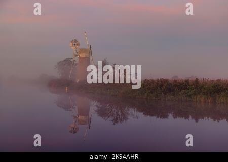 Turf Fen Mill, Ludham, Broadland, Norfolk, Inghilterra, Regno Unito Foto Stock