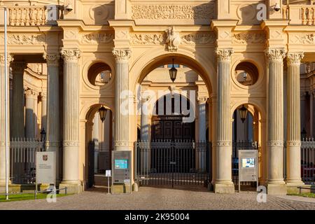 Castello di Schwerin, sede del parlamento di Stato del Meclemburgo-Pomerania occidentale Foto Stock