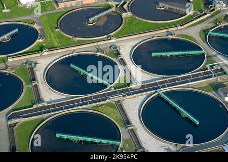 Trattamento delle acque reflue Ossemeersen, vista aerea, Belgio, Fiandre Foto Stock