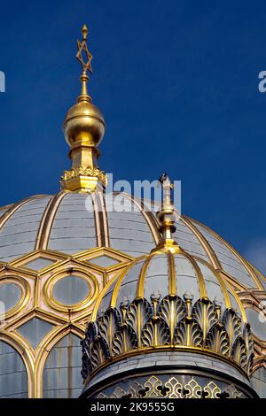 Nuova Sinagoga, cupola del tamburo ricoperta di costolette dorate, Germania, Berlino Foto Stock