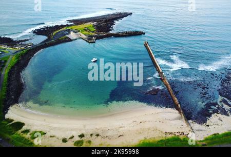 Una vista aerea del lago Illawarra in una giornata di sole Foto Stock