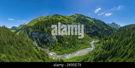 L'impressionante Loch Canyon tra Lech e Warth dall'alto Foto Stock