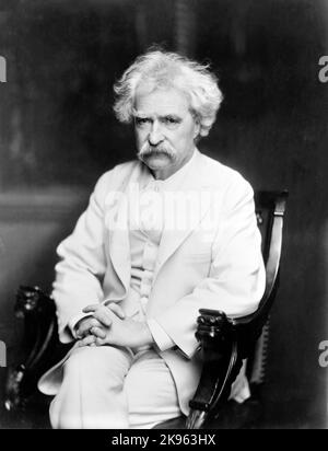 Mark Twain (Clemens, Samuel Langhorne ) - scrittore americano - (1835-1910) nel 1907 Foto Stock