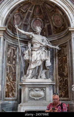 Stato della Città del Vaticano. 19th Set, 2022. Interno, statua, Basilica di San Pietro. (Credit Image: © Mark Avery/ZUMA Press Wire) Foto Stock