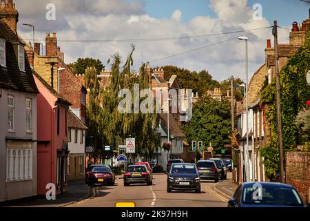 Godmanchester, Huntingdonshire, Cambridgeshire, Inghilterra. Post Street attraverso il villaggio Foto Stock