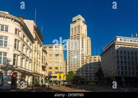 Boerentoren (la Torre degli agricoltori) è un edificio alto ad Anversa Foto Stock