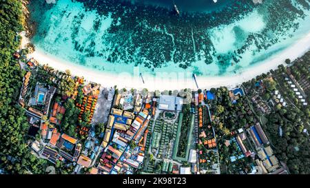 Vista aerea della spiaggia di Koh Lipe Island Pattaya nel Sud della Thailandia Foto Stock