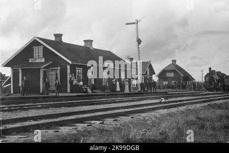 Stazione di Nuortikon, MB-lok. Foto Stock