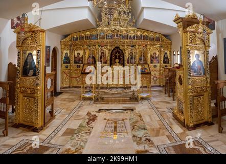 All'interno di una cappella del Monastero Greco Ortodosso di Sant'Antonio Foto Stock