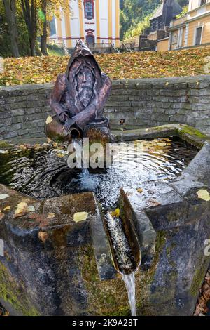 Hradistě Vraclav, kostel sv. Mikuláše, barokní Lázně, Vraclav u Vysokého Mýta, Česká republika / insediamento di Vracla, chiesa di san Nicolao, spa barocca, n. Foto Stock