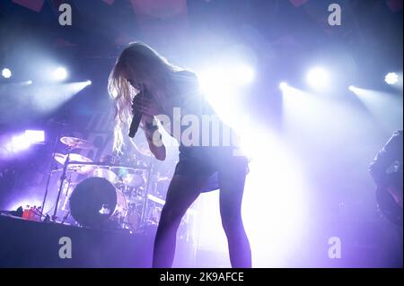 Fotografie della performance incauta di Pretty presso la sala da ballo Barrowland di Glasgow il 26th ottobre 2022 Foto Stock