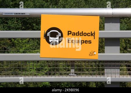 Paddock. Equipes. Le Tour de France. Vendredi 22 juillet 2016. Saint-Gervais-les-Bains. Alta Savoia. Auvergne-Rhône-Alpi. Francia. Europa. Foto Stock