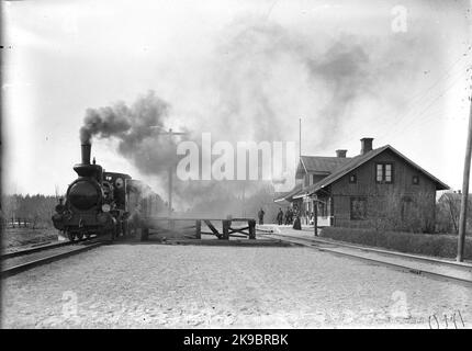 Locomotiva a vapore appartenente alle Ferrovie di Stato, SJA 347, presso la stazione di Igelstorp. Foto Stock