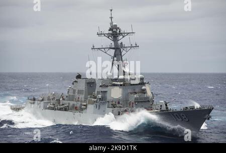Arleigh incrociatore missilistico guidato classe Burke USS Wayne E. Meyer (DDG 108) U.S. Navy Foto Stock