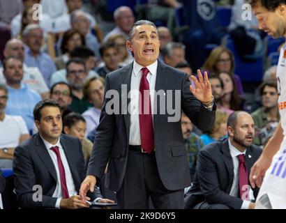 Madrid, Spagna. 27th Ott 2022. 27th ottobre 2022; Wizink Center; Madrid; Spagna; Turkish Airlines Eurolega Basketball; Real Madrid vs Virtus Segafredo Bologna; Sergio Scariolo (Virtus) 900/Cordon Press Credit: CORDON PRESS/Alamy Live News Foto Stock