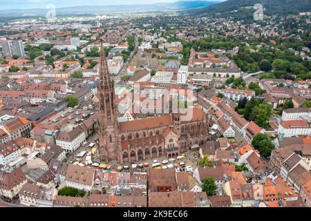 Freiburger Münster or Freiburg Cathedral or Freiburg Minster, Freiburg im Breisgau, Germany Foto Stock