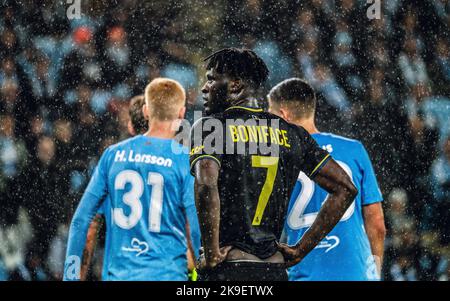 Malmoe, Svezia. 27th Ott 2022. Victor Boniface (7) di Union SG visto durante la partita della UEFA Europa League tra Malmo FF e Union Saint-Gilloise allo stadio Eleda di Malmö. (Photo Credit: Gonzales Photo/Alamy Live News Foto Stock