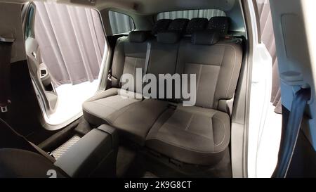 Opel Astra Sports Tourer 2016 abitacolo sedili interni cabina non persone all'interno del cockpit Foto Stock