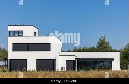 Una moderna casa bianca di lusso ad Amsterdam Foto Stock