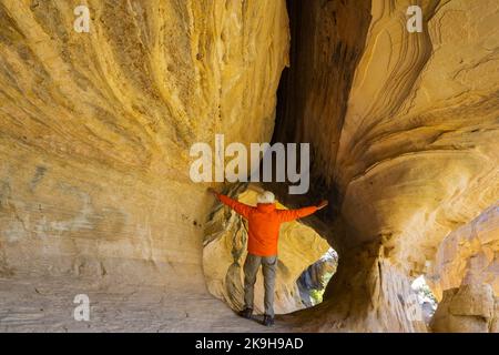 Insolito Moonshine Arch vicino a Vernal, Utah, USA. Foto Stock