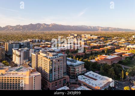 Edificio di Tucson, Arizona, complesso di appartamenti per studenti universitari Foto Stock