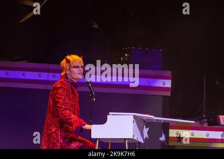 Chicago, Stati Uniti. 28th Ott 2022. Jake Wesley Rogers durante il tour di Viva Las Vengeance allo United Center il 28 ottobre 2022 a Chicago, Illinois (Foto di Daniel DeSlover/Sipa USA) Credit: Sipa USA/Alamy Live News Foto Stock