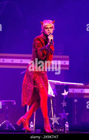 Chicago, Stati Uniti. 28th Ott 2022. Jake Wesley Rogers durante il tour di Viva Las Vengeance allo United Center il 28 ottobre 2022 a Chicago, Illinois (Foto di Daniel DeSlover/Sipa USA) Credit: Sipa USA/Alamy Live News Foto Stock