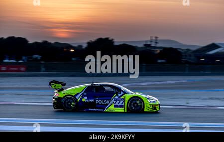 Le Castellet, Francia. 28th Ott 2022. 777 JEDLINSKI Marcin (pol), BASZ Karol (pol), Olimpo Racing, Audi R8 LMS GT3, azione in occasione dei FIA Motorsport Games, sul circuito Paul Ricard dal 27 al 30 ottobre 2022 a le Castellet, Francia - Foto Marc de Mattia / DPPI Credit: DPPI Media/Alamy Live News Foto Stock