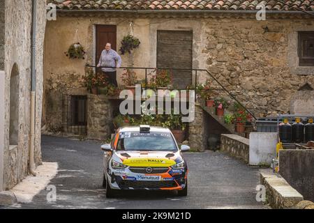 Fruges, Francia. 29th Ott 2022. 29 MUNSTER Charles, PASCAUD Loris, Opel corsa Rally4, azione durante il Rallye Critérium des Cévennes 2022, 8th° round del Championnat de France des Rallyes 2022, dal 27 al 29 ottobre 2022 a Montpellier - le Vigan, Francia - Foto Gregory Lenorand / DPPI Credit: DPPI Media/Alamy Live News Foto Stock