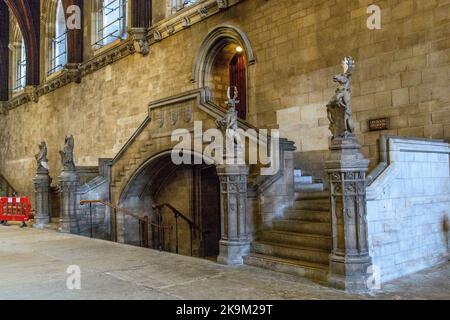 LONDRA, GRAN BRETAGNA - 17 MAGGIO 2014: Questo è un frammento della Grande Sala del Palazzo di Westminster Foto Stock