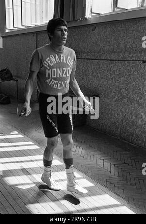 Carlos Monzón, pugile argentino, campione del mondo 1970 (peso medio