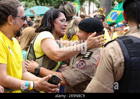 Belo Horizonte, Brasile. 29th Ott 2022. MG - Belo Horizonte - 10/29/2022 - BELO HORIZONTE, BOLSONARO IN MOTOSSEATA - sostenitori del candidato per il Presidente della Repubblica del Brasile Jair Messias Bolsonaro (PL) a Motosseata nella città di Belo Horizonte, Minas Gerais, in una campagna pre-elettorale. Foto: Gilson Junio/AGIF/Sipa USA Credit: Sipa USA/Alamy Live News Foto Stock