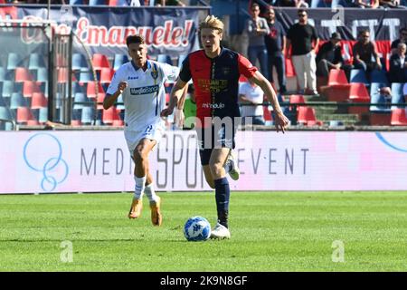 Cosenza, Italia. 29th Ott 2022. BRESCIANINI MARCO (cosenza) durante Cosenza Calcio vs Frosinone Calcio, Campionato Italiano di calcio Serie B a Cosenza, Italia, Ottobre 29 2022 Credit: Independent Photo Agency/Alamy Live News Foto Stock