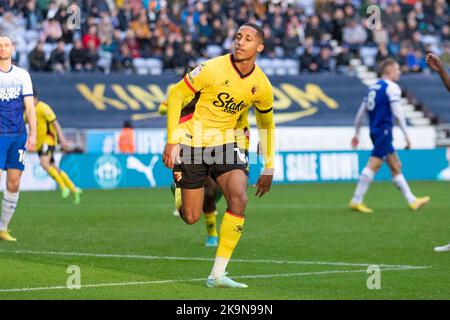 Joao Pedro (10) di Watford celebra il suo obiettivo e lo rende 0-1 durante la partita del campionato Sky Bet tra Wigan Athletic e Watford al DW Stadium di Wigan sabato 29th ottobre 2022. (Credit: Mike Morese | MI News) Credit: MI News & Sport /Alamy Live News Foto Stock