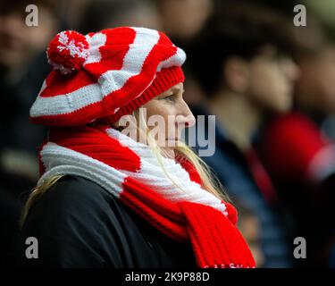 Preston, Regno Unito. 29th Ott 2022. I fan di Middlesborough si accaniscono durante la partita del Campionato Sky Bet Preston North End vs Middlesbrough a Deepdale, Preston, Regno Unito, 29th ottobre 2022 (Photo by Phil Bryan/News Images) a Preston, Regno Unito, il 10/29/2022. (Foto di Phil Bryan/News Images/Sipa USA) Credit: Sipa USA/Alamy Live News Foto Stock