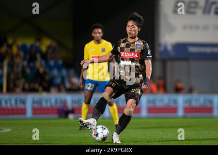 Daichi Hayashi di STVV ha mostrato in azione durante una partita di calcio tra KVC Westerlo e Sint-Truidense VV, sabato 29 ottobre 2022 a Westerlo, il giorno 15 della prima divisione del campionato belga della 'Jupiler Pro League' del 2022-2023. BELGA PHOTO KRISTOF VAN ACCOM Credit: Belga News Agency/Alamy Live News Foto Stock