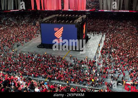 Curitiba, Brasile. 29th Ott 2022. PR - Curitiba - 10/29/2022 - ATHLETICO-PR, FINALE LIBERTADORES TORCIDA - Athletico-PR tifosi allo stadio Arena da Baixada nella città di Curitiba, seguono la finale della Copa Libertadores tra Flamengo x Atlhetico-PR disputata a Guayaquil, Ecuador questo Sabato (29). Foto: Robson Mafra/AGIF/Sipa USA Credit: Sipa USA/Alamy Live News Foto Stock